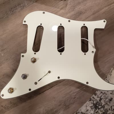 予約受付中】 Suhr Guitars V60 Neck white 白 ピックアップ エレキ