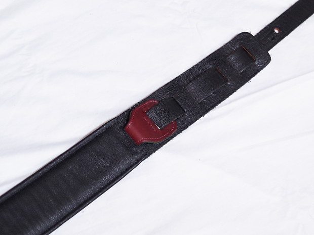 Levy's Leathers, M70-WAL, 1½ leather guitar strap, Walnut