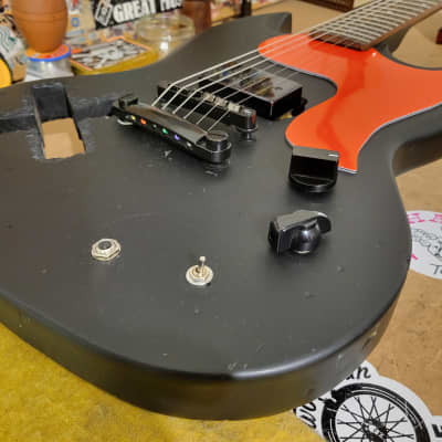 Epiphone Pierced SG