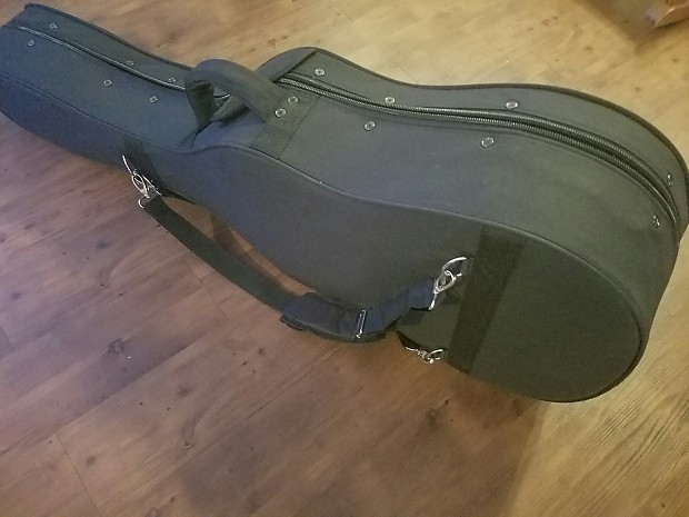NEW Light Weight Heavily Padded Guild Polyfoam Dreadnought