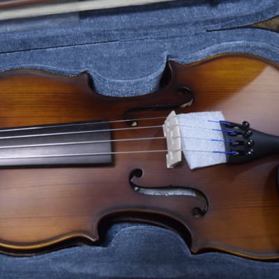 4/4 KN School Model Violin Outfit (China) image 2