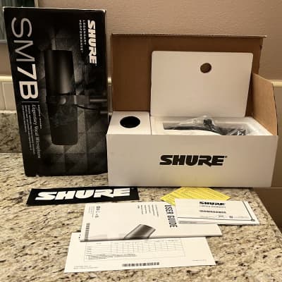 Shure SM7B Brand new,open box,works perfectly microphone