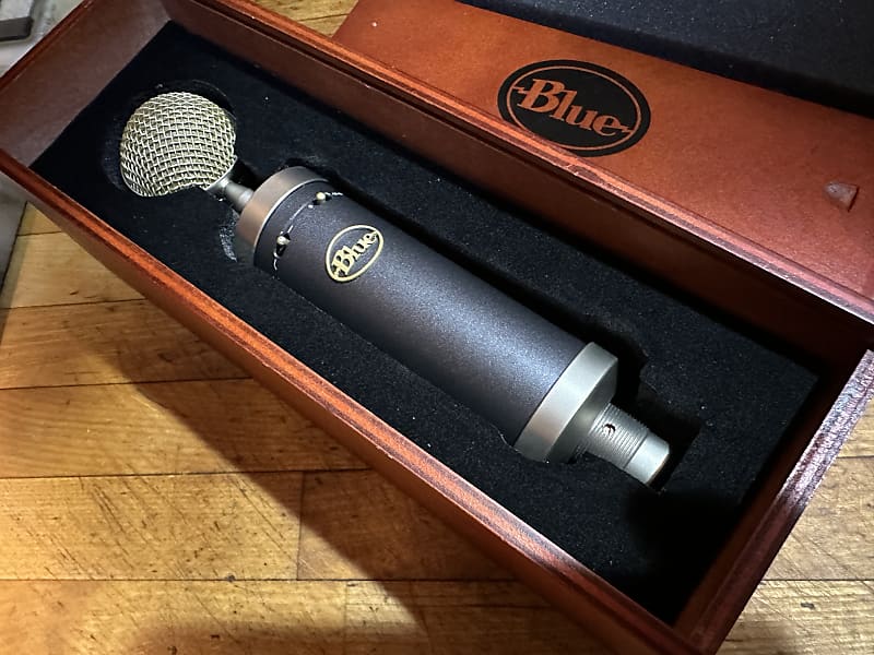 Blue Baby Bottle Large Diaphragm Cardioid Condenser