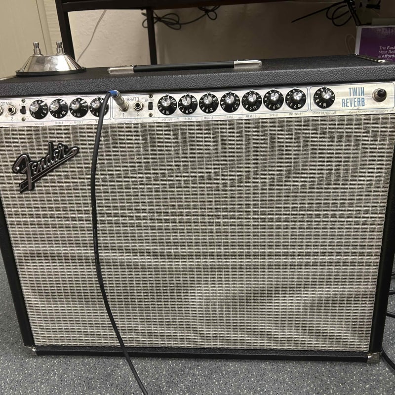 Fender 1970 Twin Reverb Silverface w/ JBL D120F speakers 