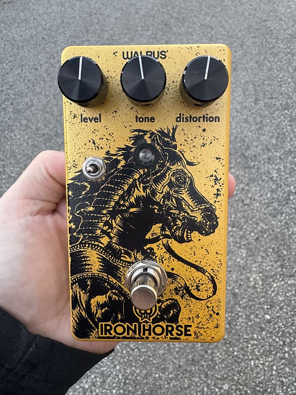 Walrus Audio Iron Horse V2