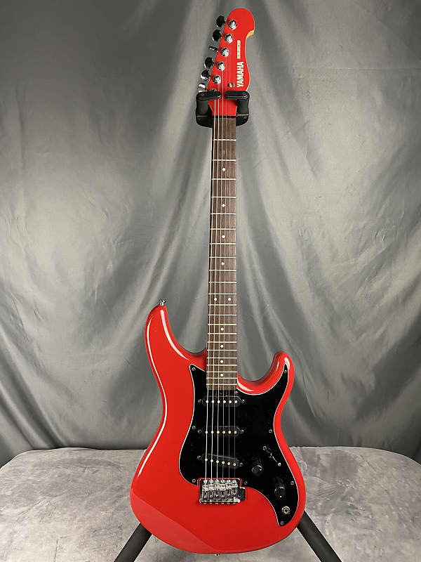 Yamaha SE203 2000's | Reverb