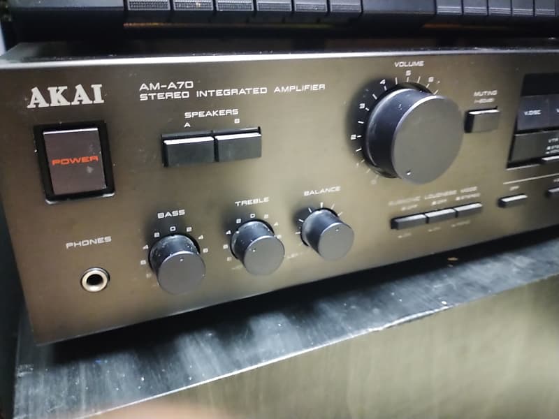 Akai Am-a70 Power Amp, Ap-a201 TurnTable, At-a201 Tuner, Ea-a2