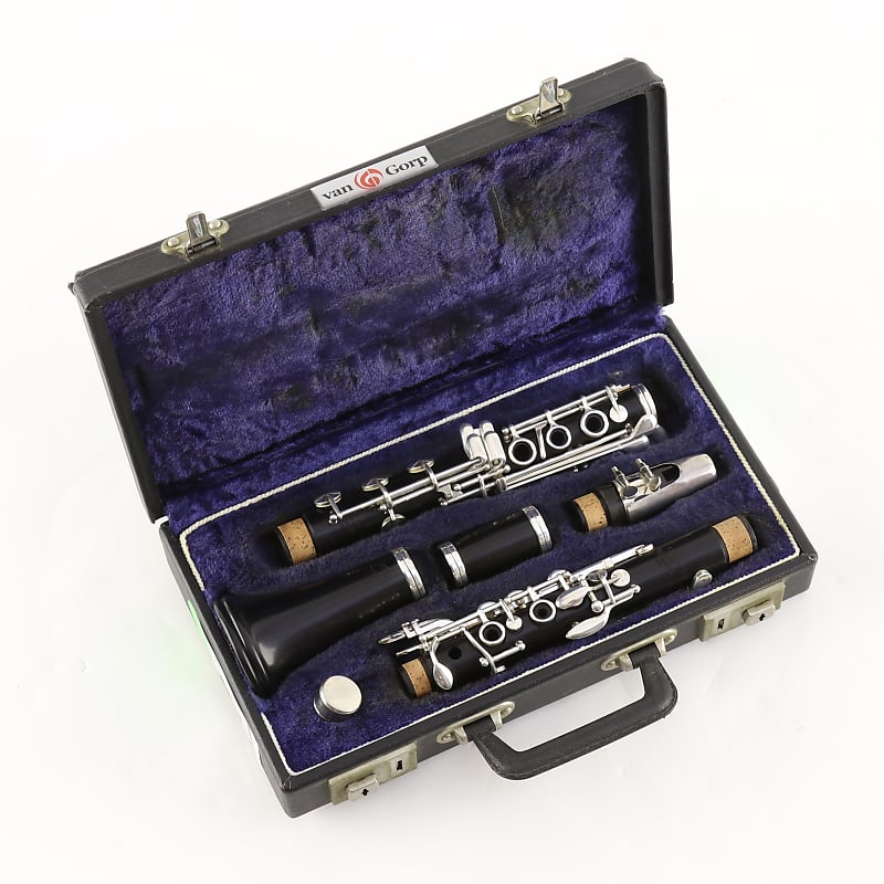 F.A. Uebel Model 811 Bb Boehm System Wood with Reverb