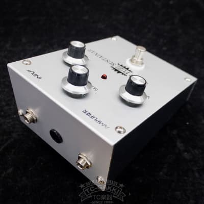 ギター ELK SUPER FUZZ SUSTAINER Limited NPD: Elk Super Fuzz Sustainar. Time to cosplay Boris. : r