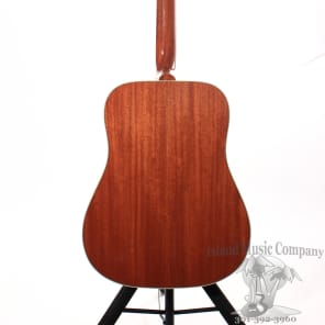 Gibson Hummingbird Modern Acoustic Guitar with Case Heritage Cherry Sunburst Finish image 4