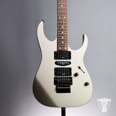 Ibanez RG570 - 7.56 lbs for sale