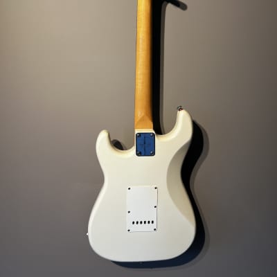 Fenix Stratocaster 1987 by Young Chang Vintage White image 2