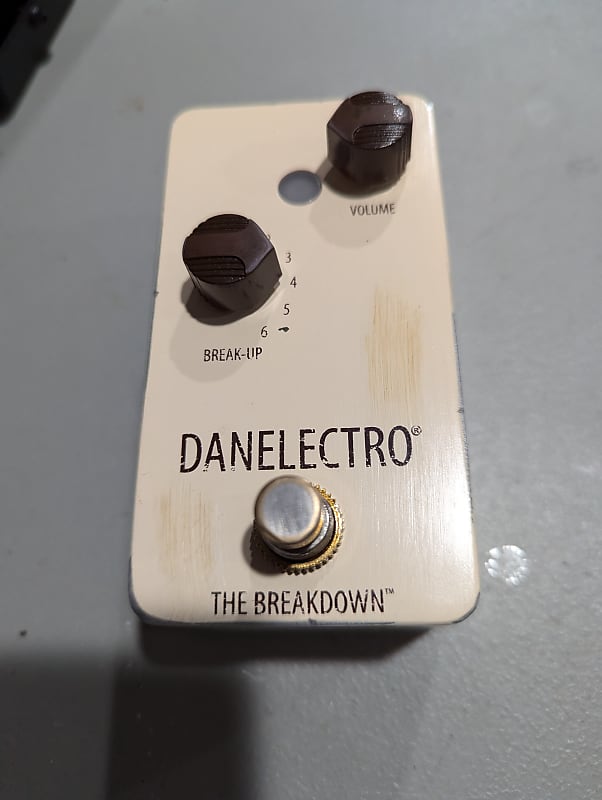 Danelectro The Breakdown