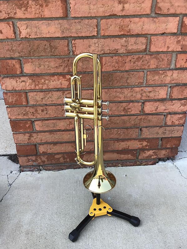 Blessing B125 Trumpet with Case Reverb