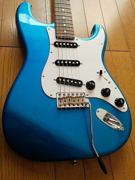 品良く着こなすため Fender Japan JD-serial Stratocaster made in Japan 2013 | Reverb ギター