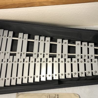 Pearl Xylophone Instrument Percussion Student Case Bell Stand 32 Key Mallets image 2