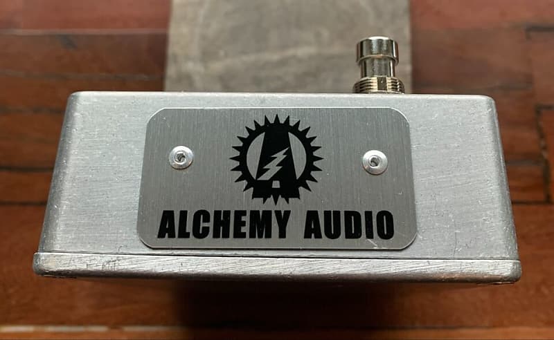 Alchemy Audio BK Butler Tube Driver 12AX7 Overdrive Guitar Alchemy Audio BK Butler Tube Driver 12AX7 Overdrive Guitar