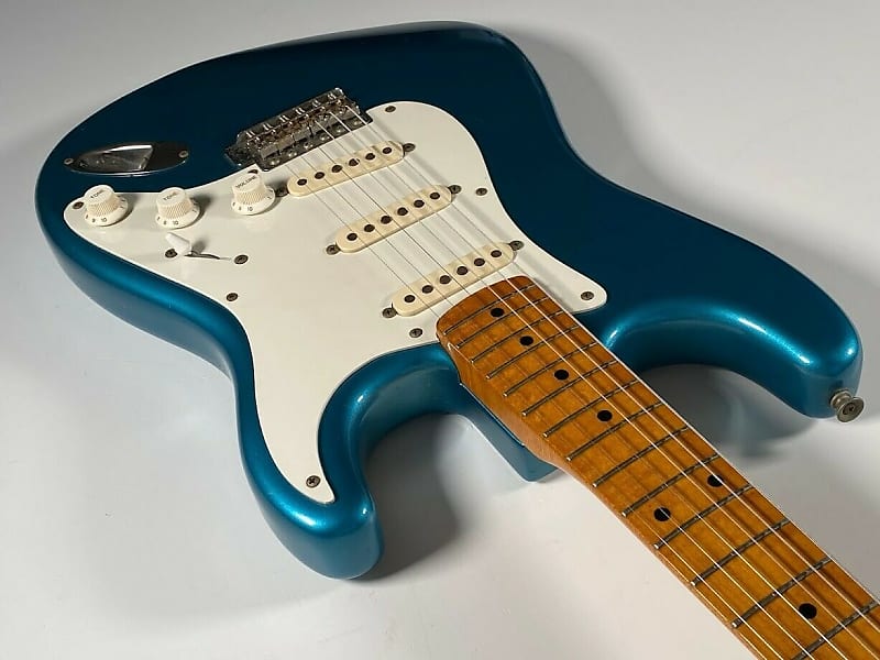 Fernandes The Revival RST-50 1986 Lake Placid Blue Made in Japan '57  Stratocaster Type