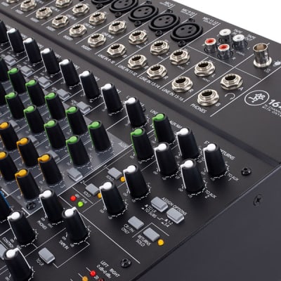 Mackie 1642VLZ4 16-Channel Mic / Line Mixer image 10