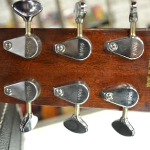 Yamaha FG-300 solid top rosewood back & sides red label