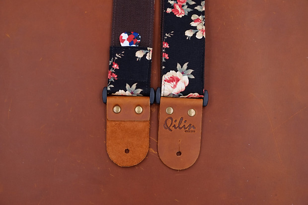 Qilin Black Fabric Flower Guitar Strap