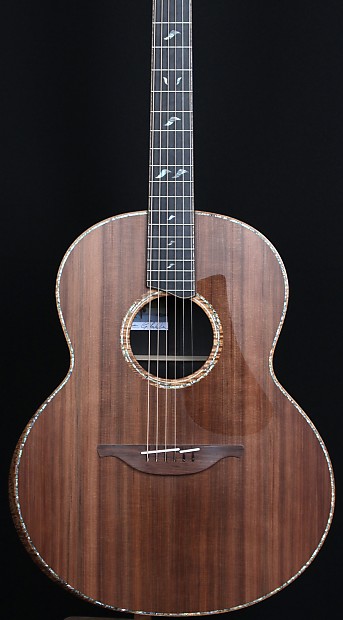 Lowden F50 Genesis Serial 20 000