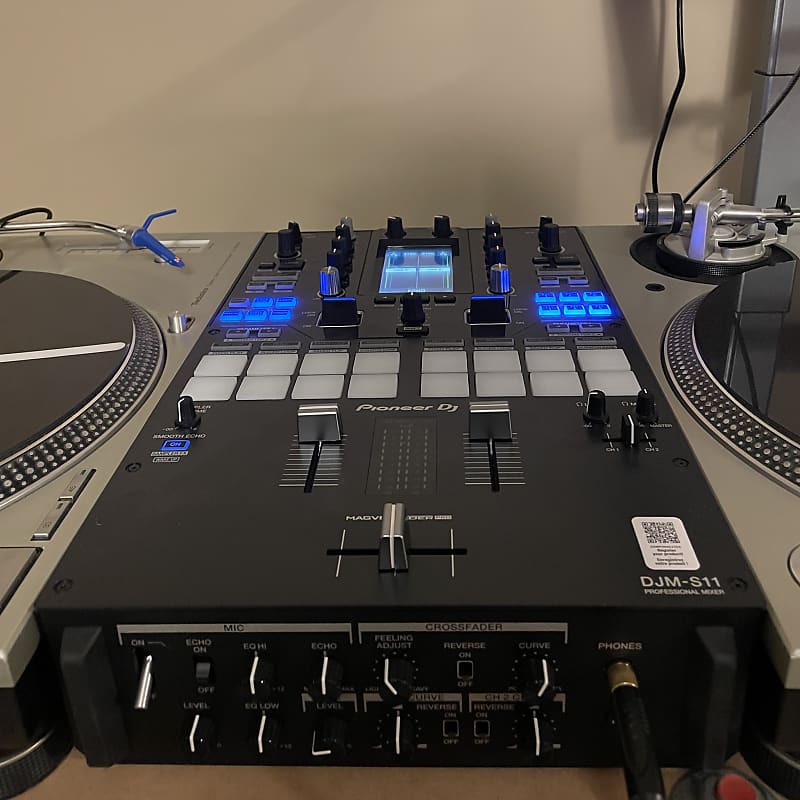 Pioneer DJM-S11 | Reverb