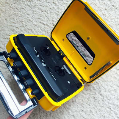 Sony WM-A53 [COLLECTIBLE] Walkman Cassette Player, Awesome Yellow