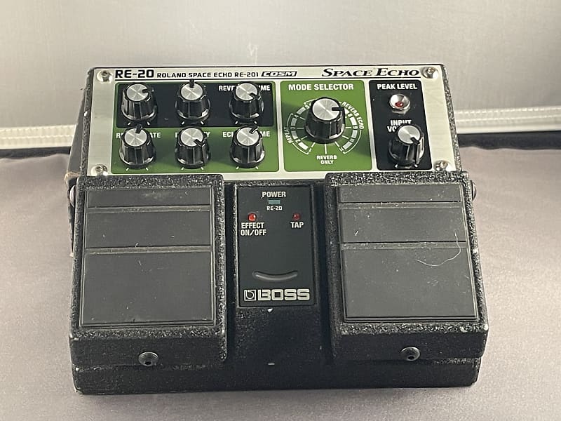 Boss RE-20 Space Echo