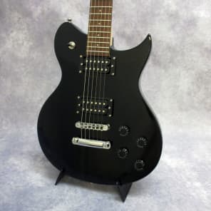 Washburn WI 14 ブラック エレキギター Washburn WI14 Electric Guitar - Page 2 of 2 @TopGuitars.info