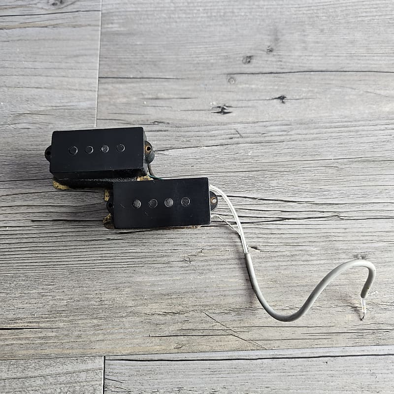 196567 Fender PBass Pickups (9.3 OHMS) Reverb