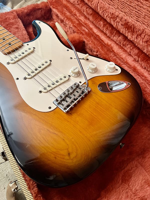 Fender '54 Reissue Custom Shop Stratocaster 1991 Sunburst