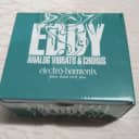 Electro-Harmonix Eddy Analog Vibrato & Chorus Pedal ( USA Plug adapter )