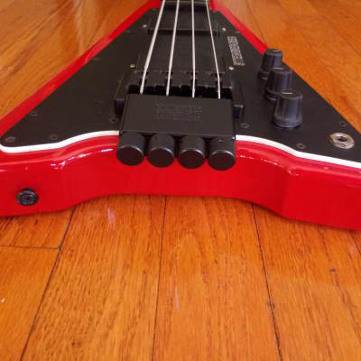 Steinberger XP2 - RARE - LINED FRETLESS plus Steinbergers Active System image 5