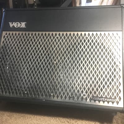 VOX VT100 100W 2x12 Guitar Valvetronix Combo Amp (Chrome Series