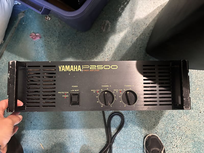 Yamaha P2500S Power Amplifier | Reverb