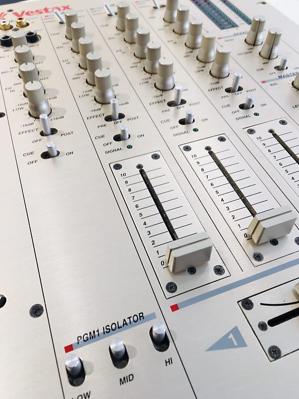 Vestax PMC-270A DJミキサー　ダイヤルフェーダーバージョン Vestax PMC-270A DJミキサー ダイヤルフェーダーバージョン