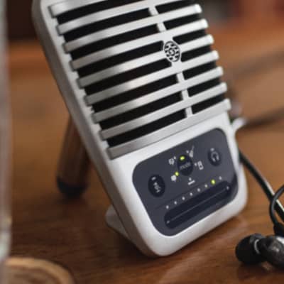 Shure MOTIV MV51 iOS / USB Large Diaphragm Condenser Microphone