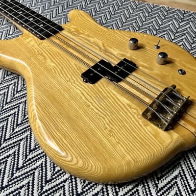 【9973】 The Kasuga SCB-900 スルーネック エレキベース 9973】 The Kasuga SCB-900 スルーネック エレキベース - メルカリ