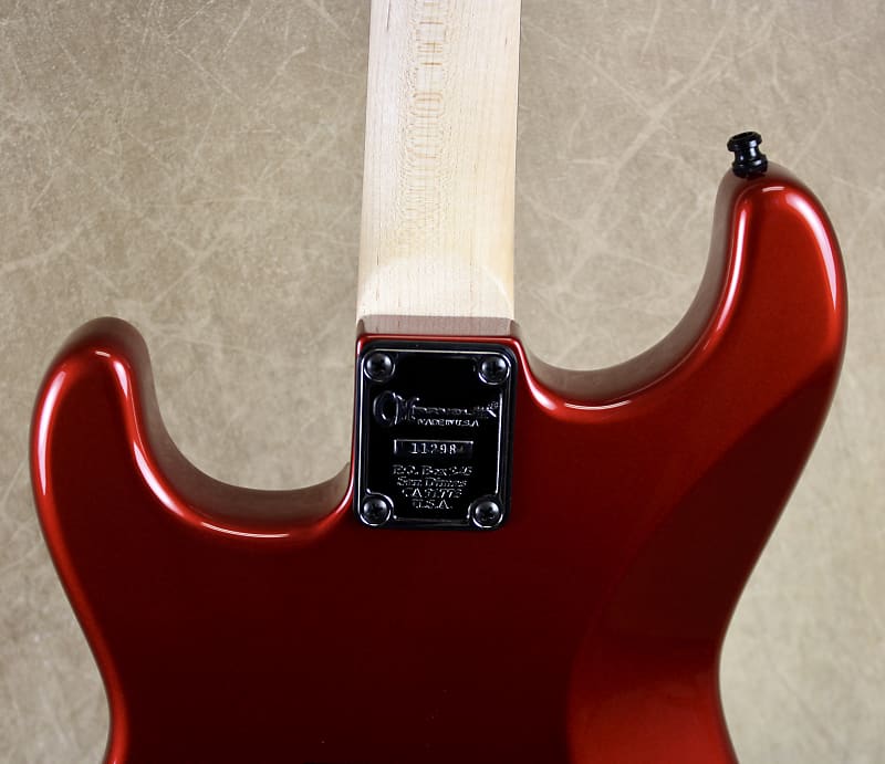 【激レアヘッド】Charvel ストラトタイプ　レッド　ヴィンテージ 激レアヘッド】Charvel ストラトタイプ レッド ヴィンテージ