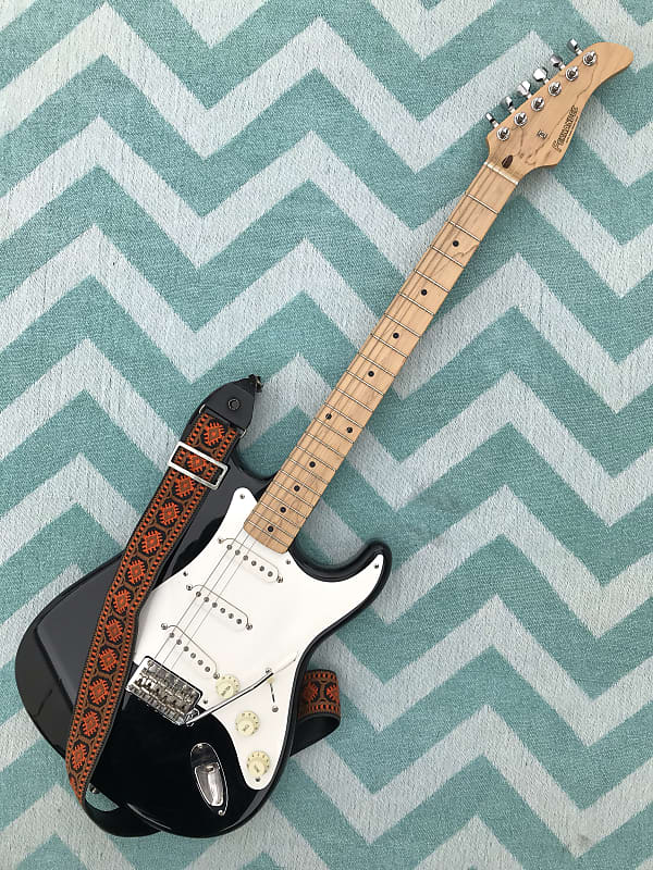 Fernandes Stratocaster Black | Reverb