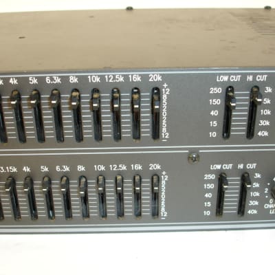 Rane ME 60 Dual Channel 30-Band Micro-Graphic Equalizer image 7