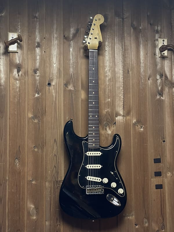 Fender Fender Custom Shop Postmodern Strat® Journeyman Relic®, Rosewood Fingerboard, Aged Black 2023 - Aged Black image 1