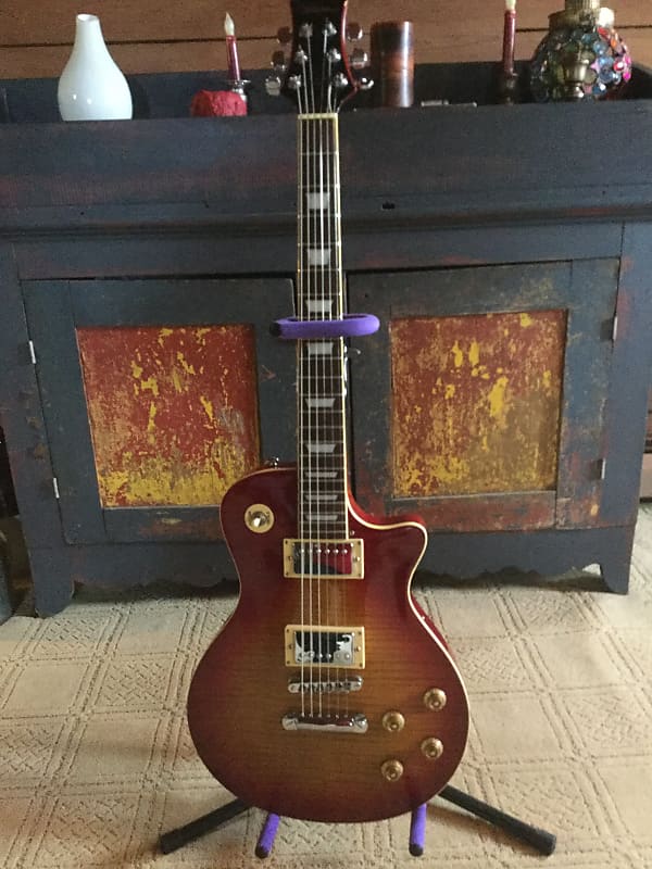 Silvertone les paul electric outlet guitar