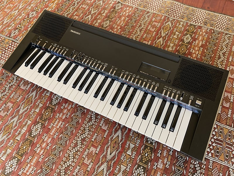 Vintage Technics SX K200 keyboard 1982 Casio Casiotone