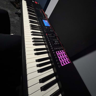 Roland FANTOM-08 88-Key Workstation Keyboard 2022 - Present - Black