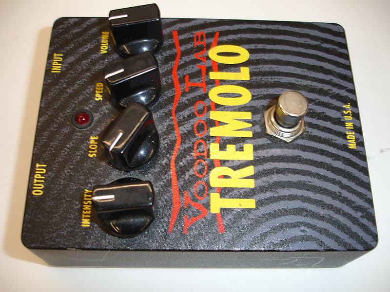 Voodoo Lab Tremolo Effect Pedal | Reverb Canada