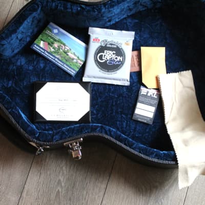 MARTIN "000-ERIC CLAPTON 30th Anniversary" HARDCASE image 21