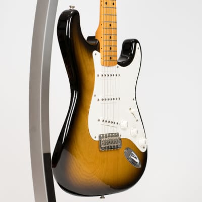 Fender Limited Edition 40th Anniversary 1954 Reissue Stratocaster with Maple Fretboard 1994 - 2-Color Sunburst image 12