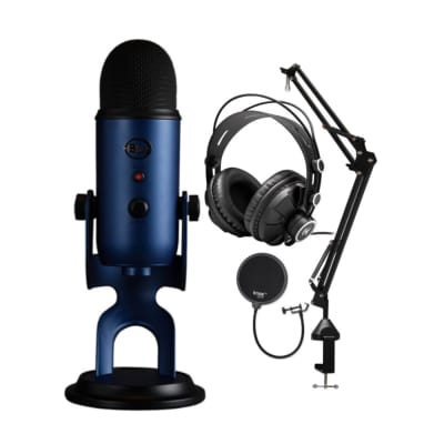 Blue Microphones - Pro Streamer Pack with Blue Yeti USB Microphone & Logitech C922 Pro HD Webcam